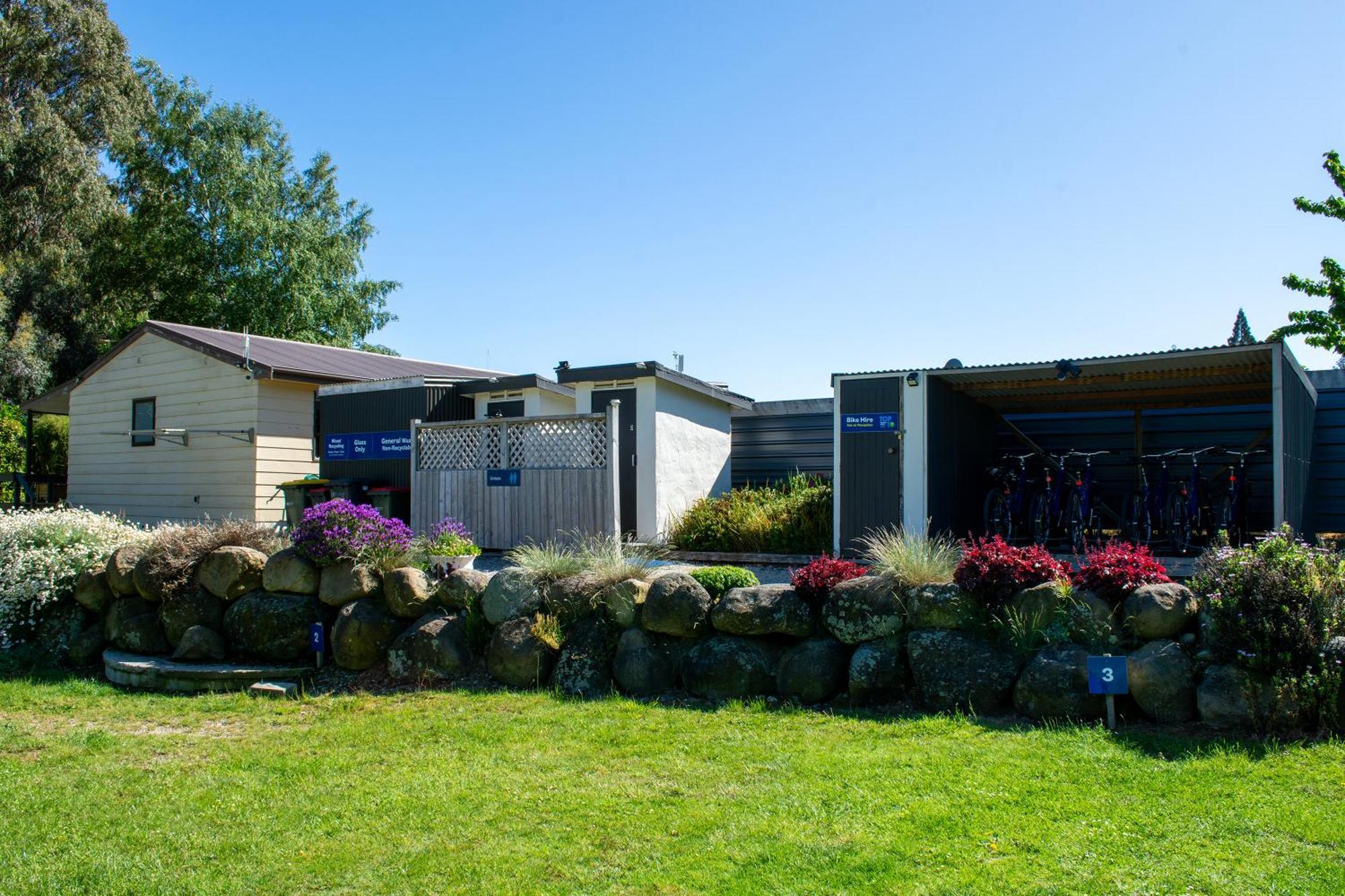 Kingston Top 10 Holiday Park Exterior photo